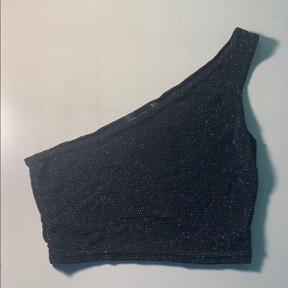 Sparkly cropped one-shoulder top